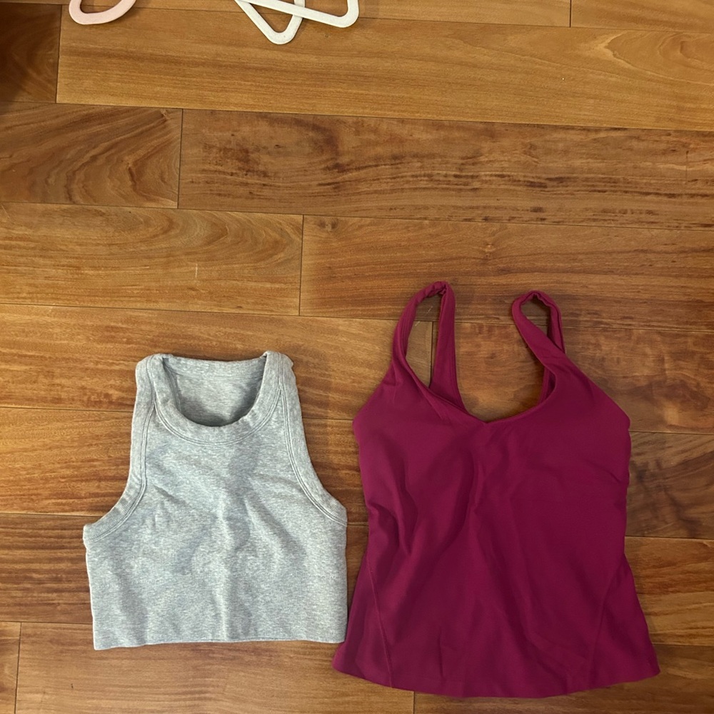 Set of Two Tanks Lululemon and Alo